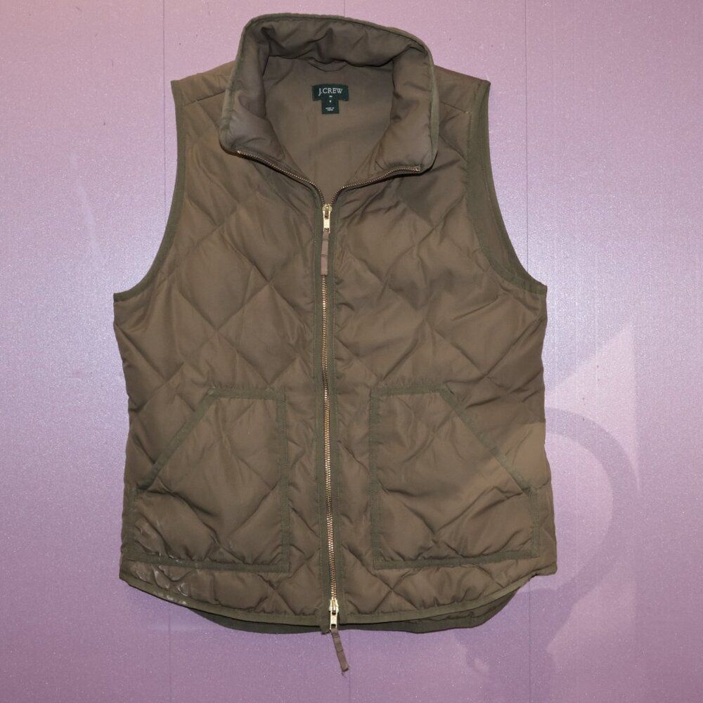 J. Crew Olive Quilted Vest Size Small Sleeveless Zip Front Pockets